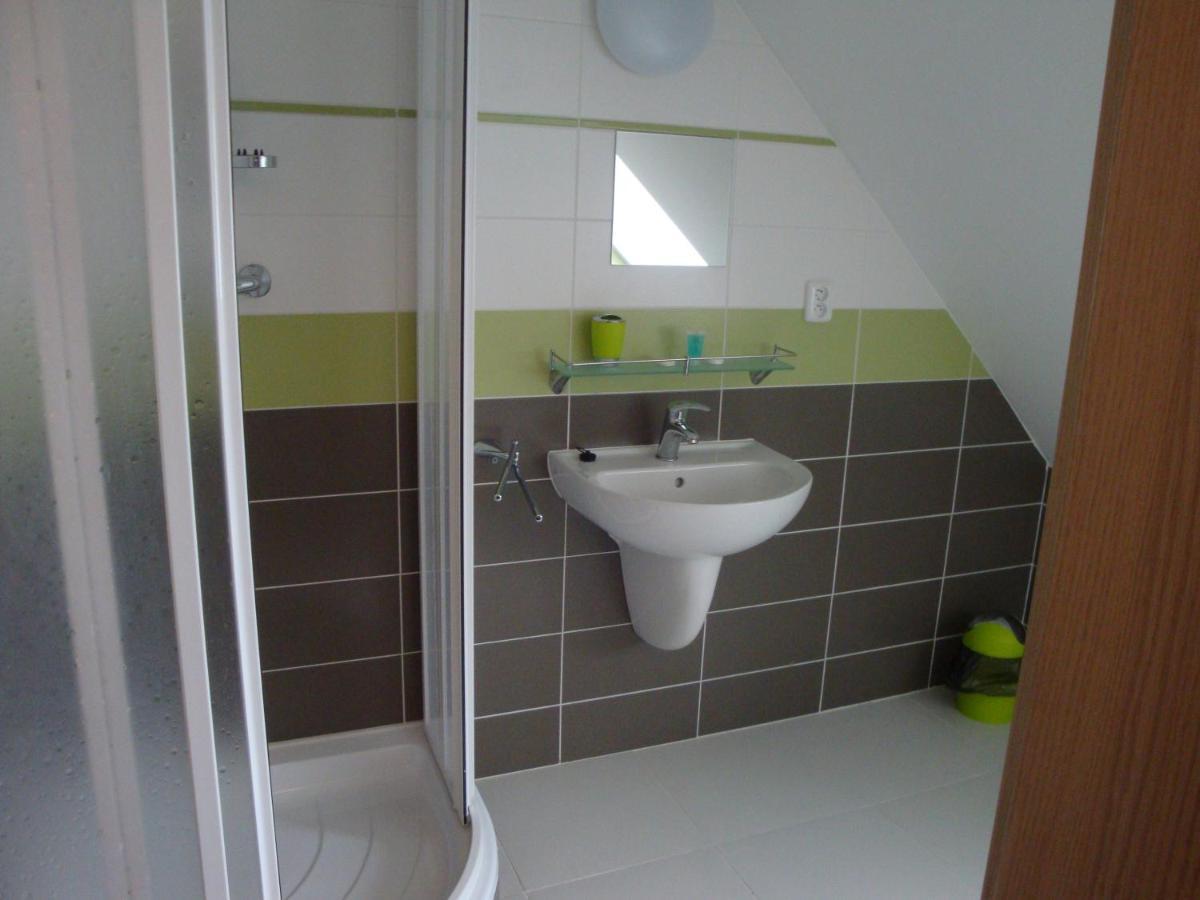 Lazne Evzenie Hotel Klášterec nad Ohří Ruang foto