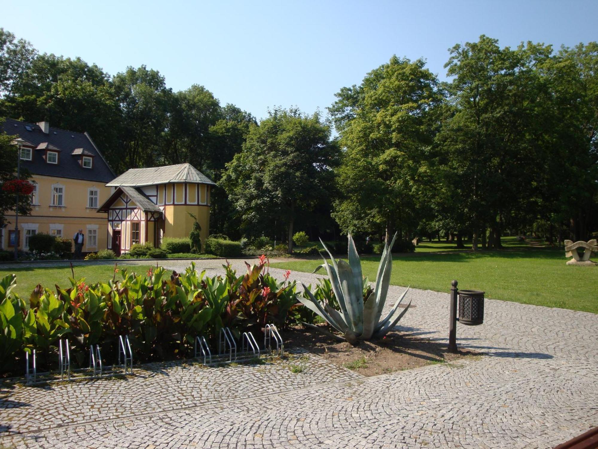 Lazne Evzenie Hotel Klášterec nad Ohří Bagian luar foto